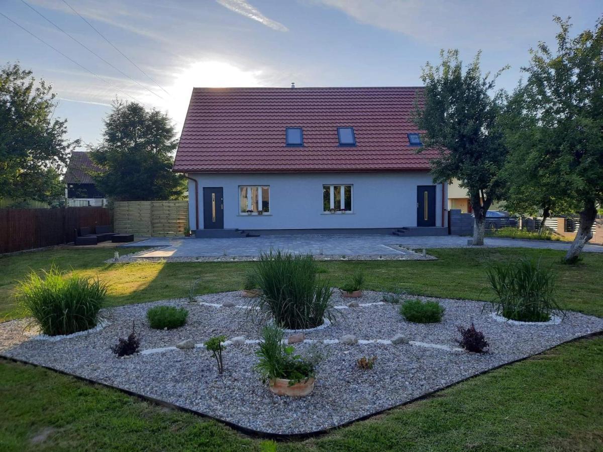 Apartament Na Cysterskim Szlaku Starzyno  Luaran gambar